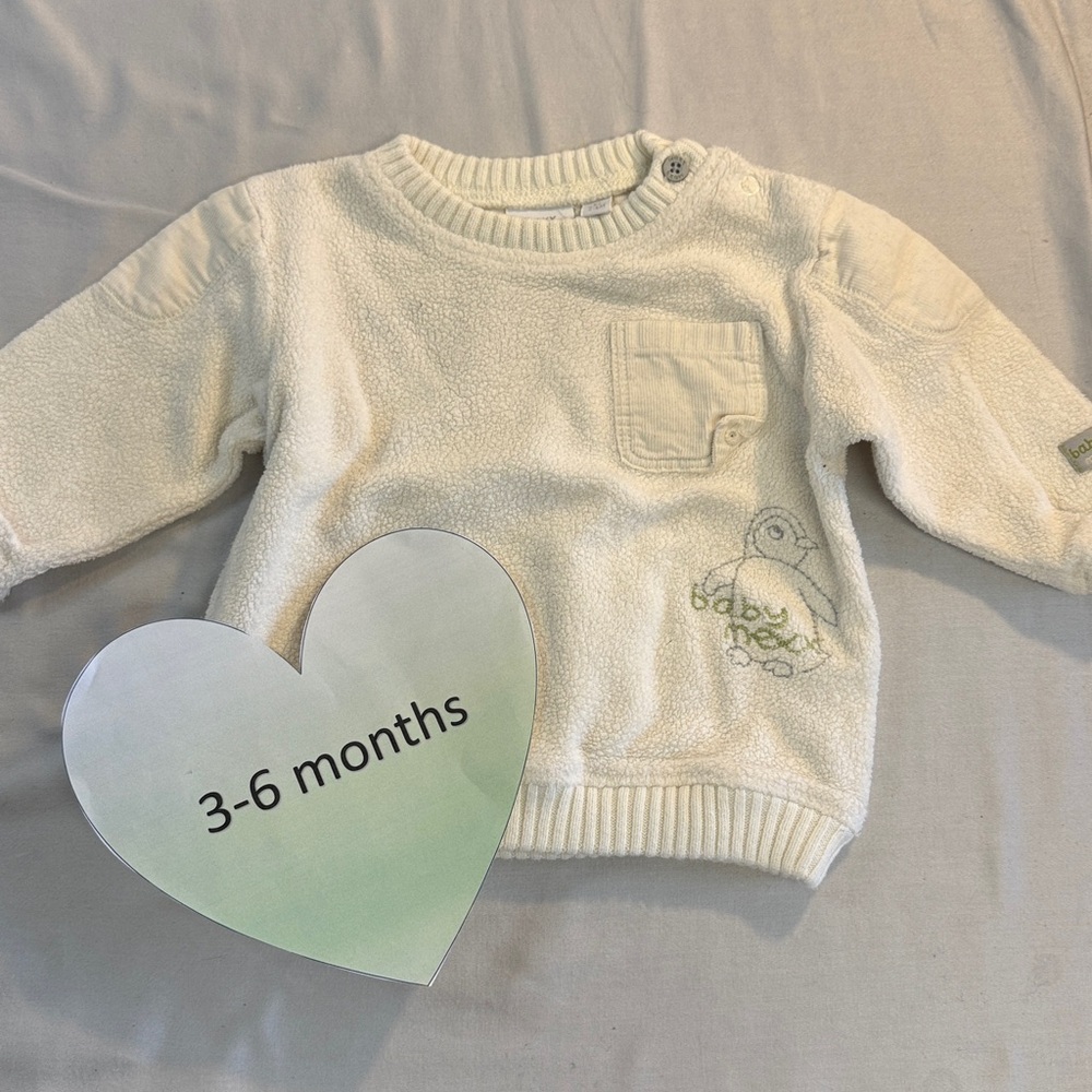 Mexx - Long  sleeve Sherpa like pullover penguin sweater. Size 3-6 months